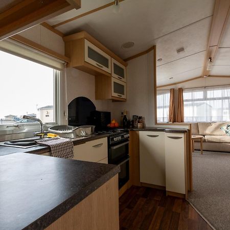 Carnaby Holiday Caravan, West Sands, سيلسيه المظهر الخارجي الصورة